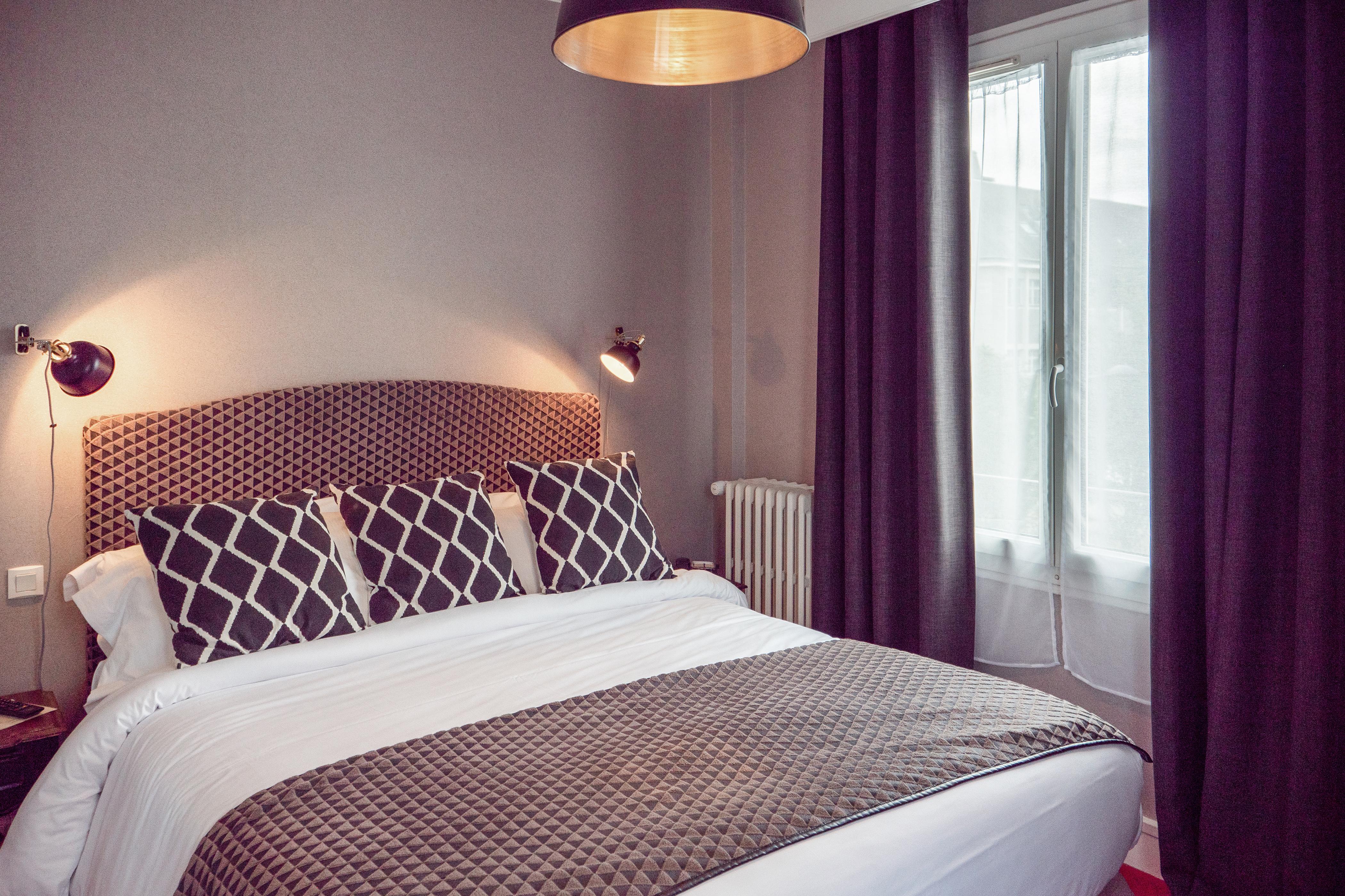 Le Boeuf Couronne - Hotel & Restaurant Chartres- Logis Hotels Exterior photo